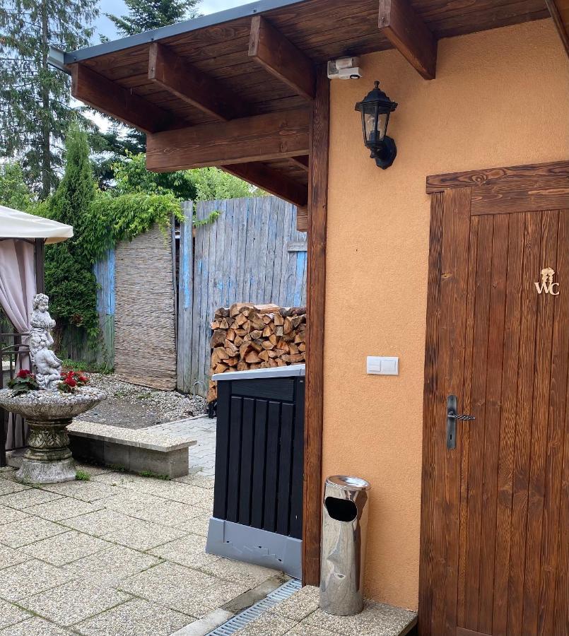 维拉佩特拉住宿加早餐旅馆 Veľký Slavkov 外观 照片